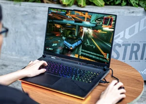 Asus trình làng laptop ROG Strix SCAR 18 chuyên dành cho game thủ